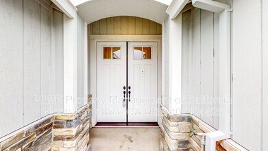 260 Darbster Pl in Santa Rosa, CA - Building Photo - Building Photo