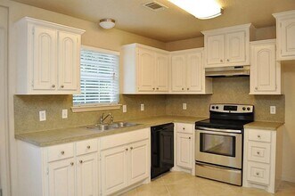 15353 Kickapoo Trail in Willis, TX - Building Photo - Building Photo