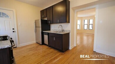 4038 N Ashland Ave in Chicago, IL - Building Photo - Building Photo