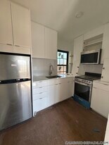 1200 Massachusetts Ave in Cambridge, MA - Building Photo
