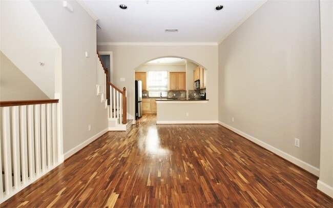 property at 2902 Chenevert St