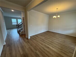 1129 Georgian Point Dr in Lawrenceville, GA - Building Photo - Building Photo