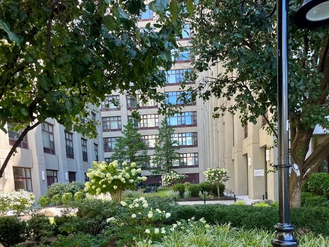 property at 1500 Hudson St