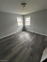 1775 Liberty Dr in Akron, OH - Building Photo - Building Photo