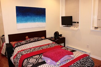 15 Buswell St, Unit 4 in Boston, MA - Foto de edificio - Building Photo