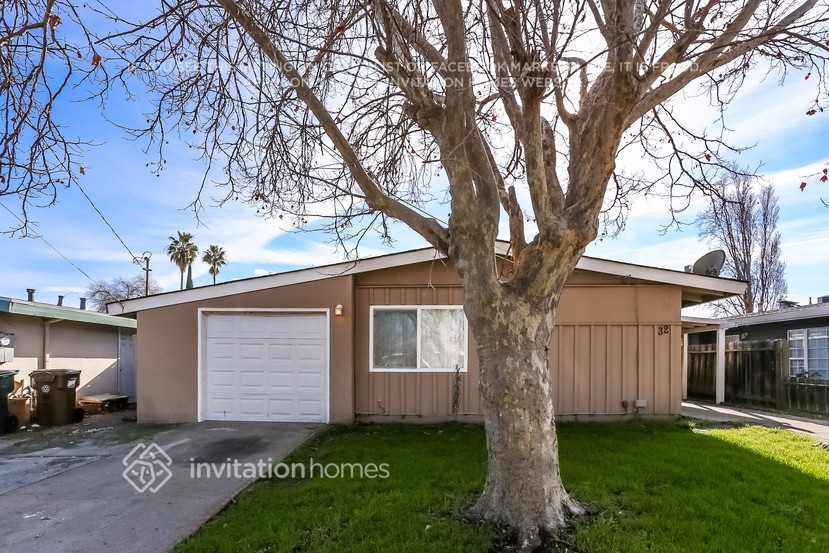 32 Bryan Ave in Antioch, CA - Building Photo