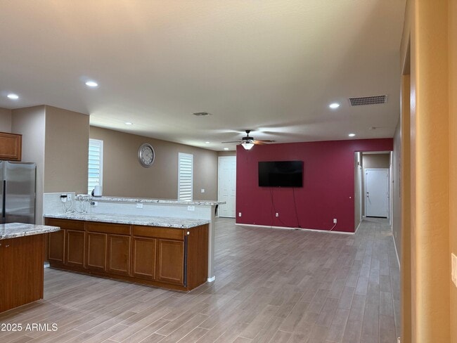 property at 6826 W Charter Oak Rd