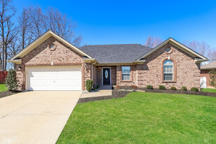 4236 Silver Glade Trail in Sellersburg, IN - Building Photo