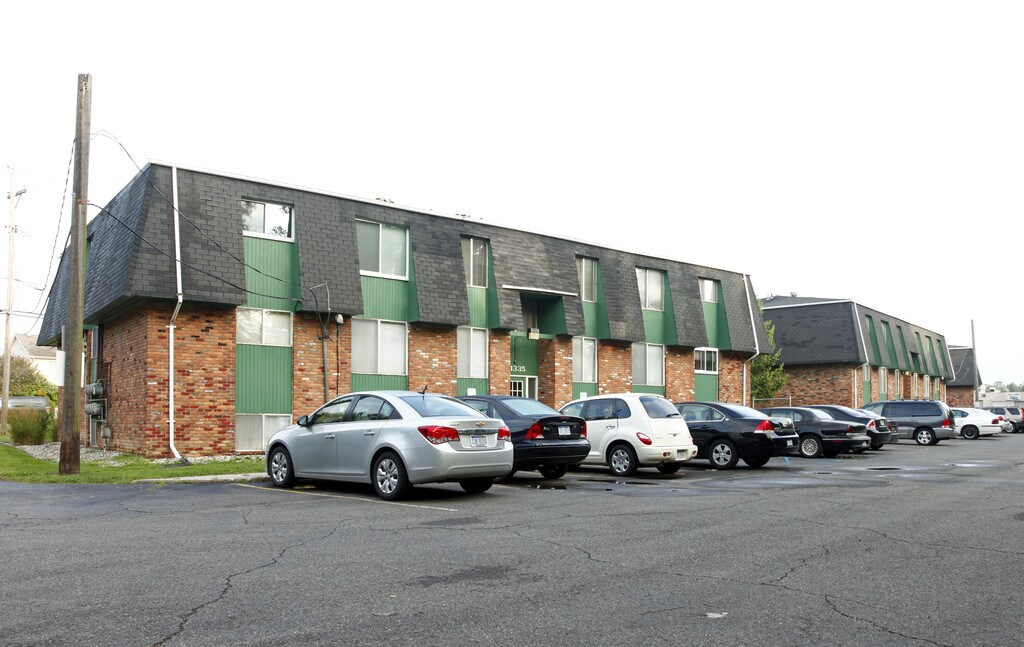 Old Goddard Apartments Allen Park, MI Apartments For Rent