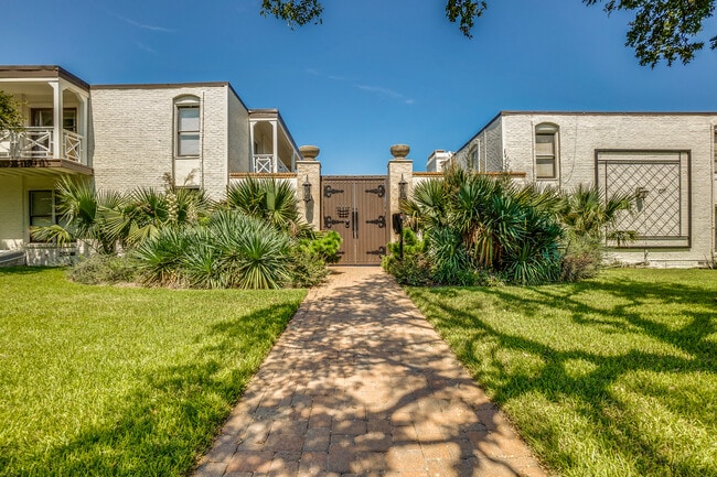 property at 5919 E University Blvd