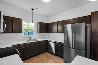 502 Shallotte Ln in Holly Ridge, NC - Building Photo - Building Photo