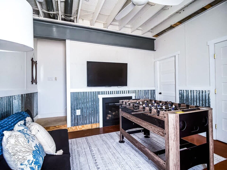 15378 Holly Dr in Scotland, MD - Building Photo