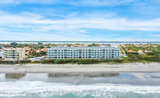 property at 3037 S Hwy A1A