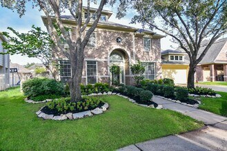 5423 Eagle Trace Ct in Sugar Land, TX - Building Photo - Building Photo