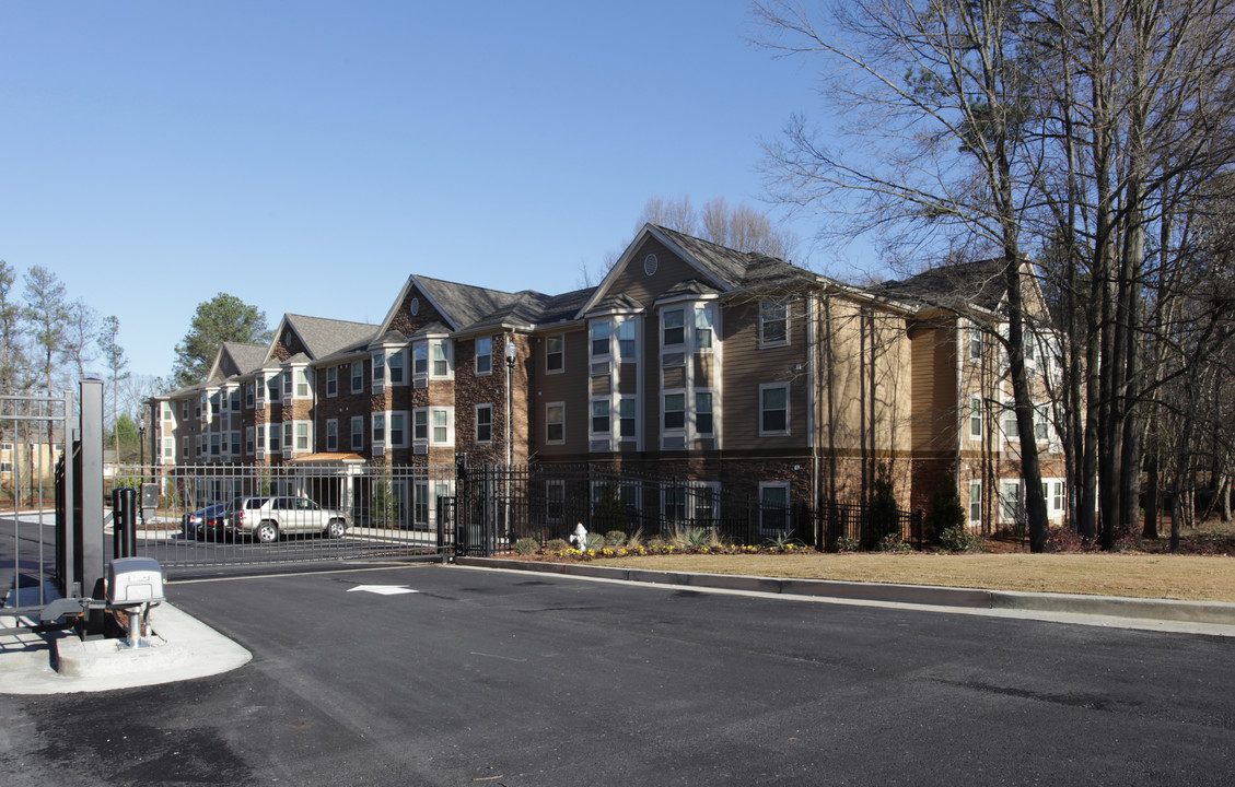 Lane Manor in Stone Mountain, GA - Building Photo