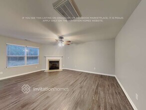 1215 Pinehaven Ct in Charlotte, NC - Building Photo - Building Photo