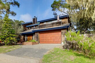 2760 Trenton Ave in Cambria, CA - Building Photo - Building Photo