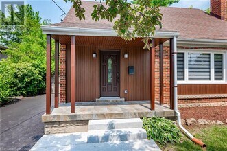 723 Hager Ave in Burlington, ON - Building Photo - Building Photo