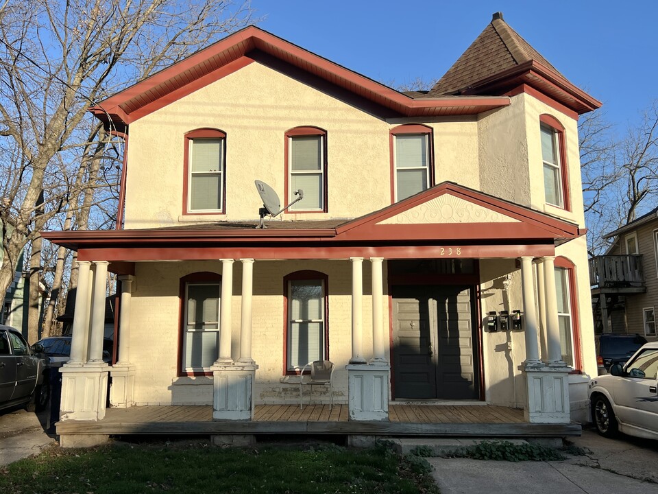 238 Madison St-Unit -1 in Janesville, WI - Building Photo