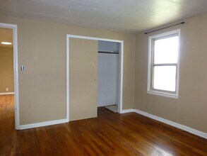 1061 N 10th St in Laramie, WY - Building Photo - Building Photo