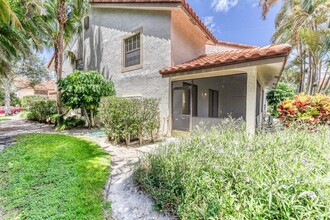 7829 La Mirada Dr in Boca Raton, FL - Building Photo - Building Photo