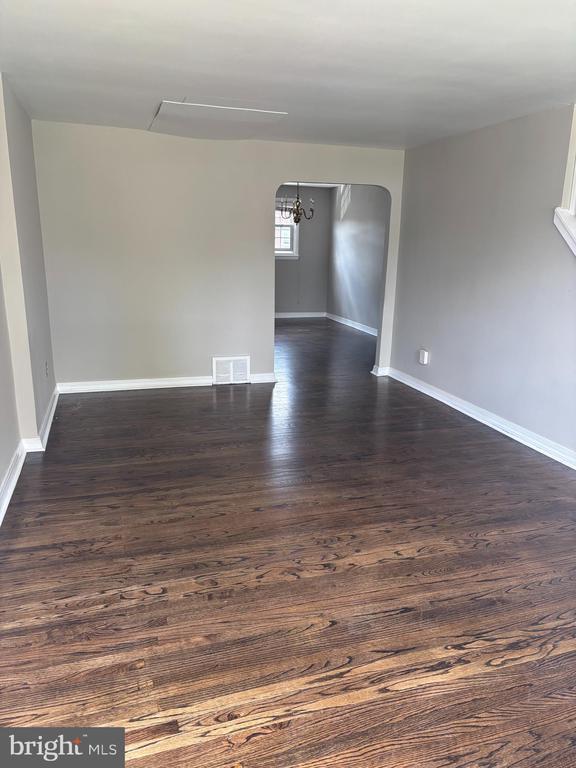 property at 988 Grant Rd
