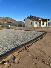 17465 Pauhaska Rd in Apple Valley, CA - Building Photo - Building Photo