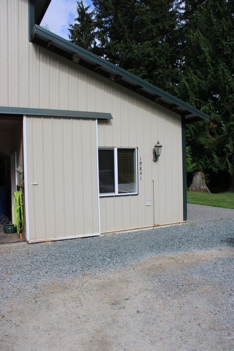 19841 Koehn Rd in Sedro Woolley, WA - Building Photo