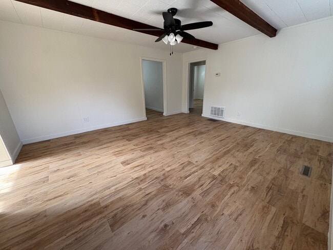 1401 Edgemoor Dr in El Dorado, KS - Building Photo - Building Photo