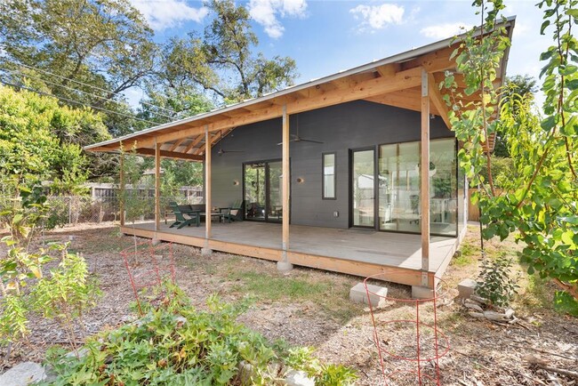 1508 Pasadena Dr in Austin, TX - Building Photo - Building Photo