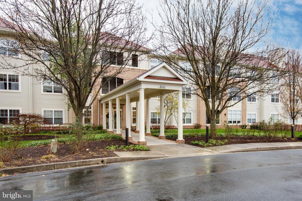 2111 Ganton Green in Ellicott City, MD - Building Photo