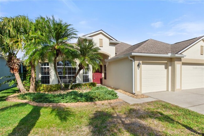 1820 Mira Lago Cir in Ruskin, FL - Building Photo - Building Photo