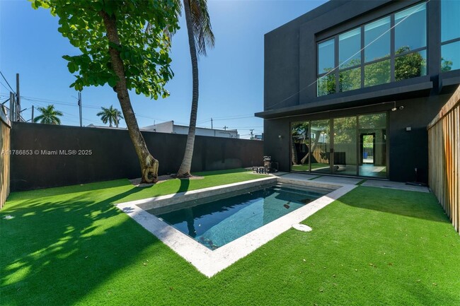 property at 227 NW 39th St