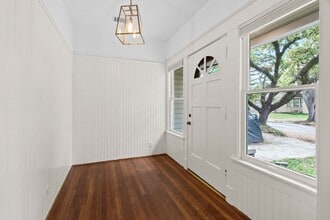 2509 Yupon St in Houston, TX - Foto de edificio - Building Photo