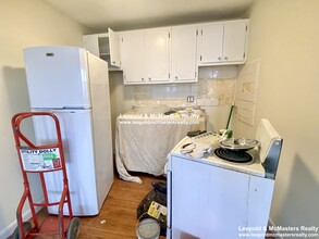 55 Brighton Ave in Boston, MA - Building Photo - Building Photo