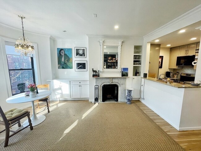 49 Warren Ave in Boston, MA - Building Photo - Building Photo