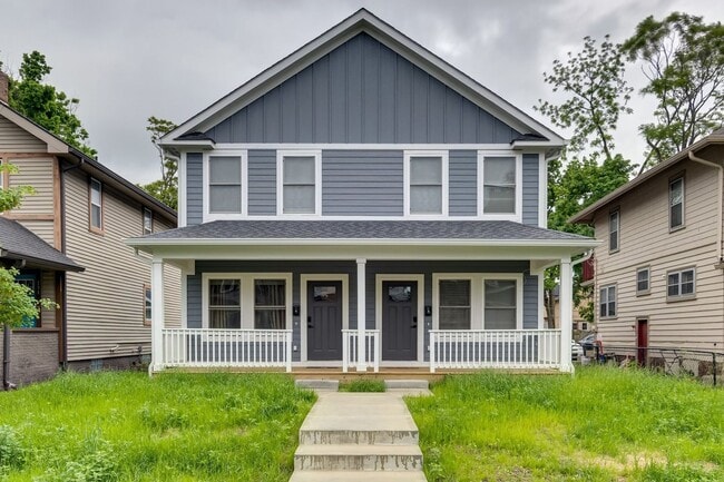property at 2941 N Park Ave