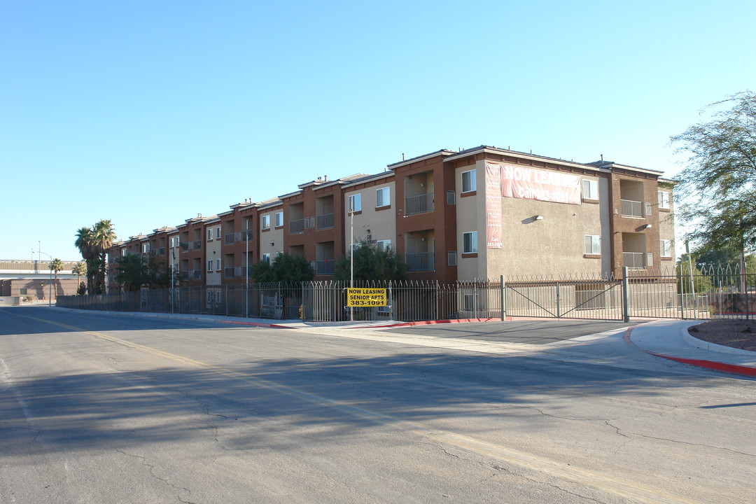 Senator Harry Reid Senior Apartments in Las Vegas, NV - Building Photo