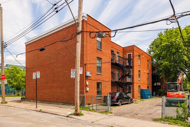 1840-1880 Rue Dorion in Montréal, QC - Building Photo - Building Photo