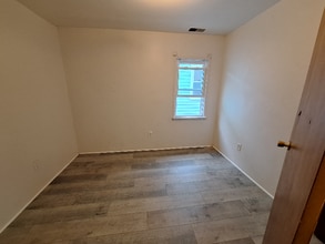 81 Franklin St in Kingston, NY - Building Photo - Building Photo