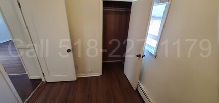 11 Elm St in Troy, NY - Building Photo - Building Photo