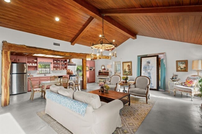 property at 10518 Signal Hill Rd