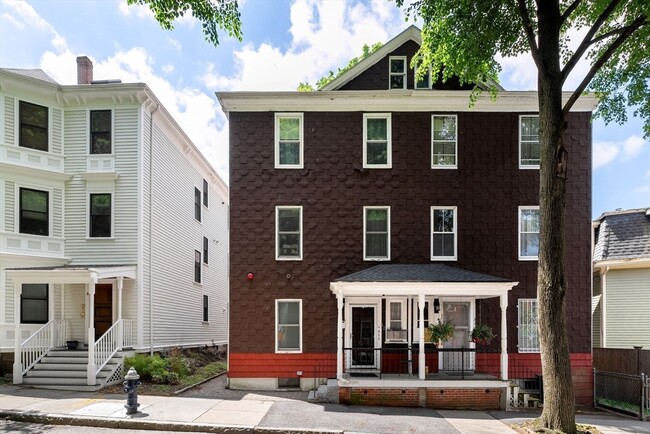 property at 12 Perry St