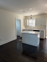 1112 Concord Ave in Monroe, NC - Building Photo - Building Photo