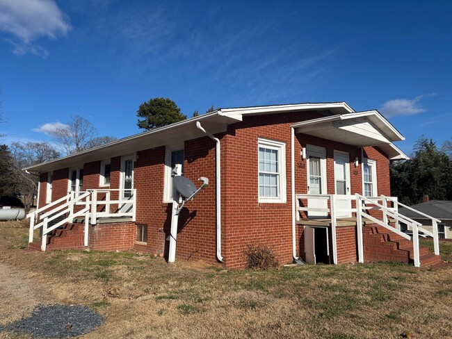 property at 525 Weaver Ave