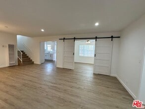 7314 Variel Ave in Los Angeles, CA - Building Photo - Building Photo