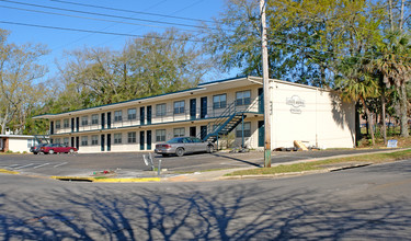 Lafayette Apartments in Tallahassee, FL - Building Photo - Building Photo