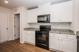 130 Trailwood Ct in Granite Quarry, NC - Building Photo - Building Photo