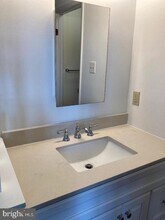 6344 Meeting House Way in Alexandria, VA - Building Photo - Building Photo