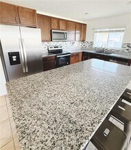 1556 Venice Ln in Davenport, FL - Building Photo - Building Photo